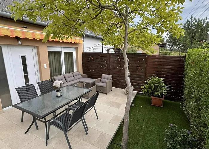 度假居 Pajtas 鲍洛通费尼韦什